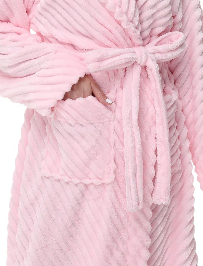 Super Soft Fleece Robe for Women Super Soft Fleece Robe for Women