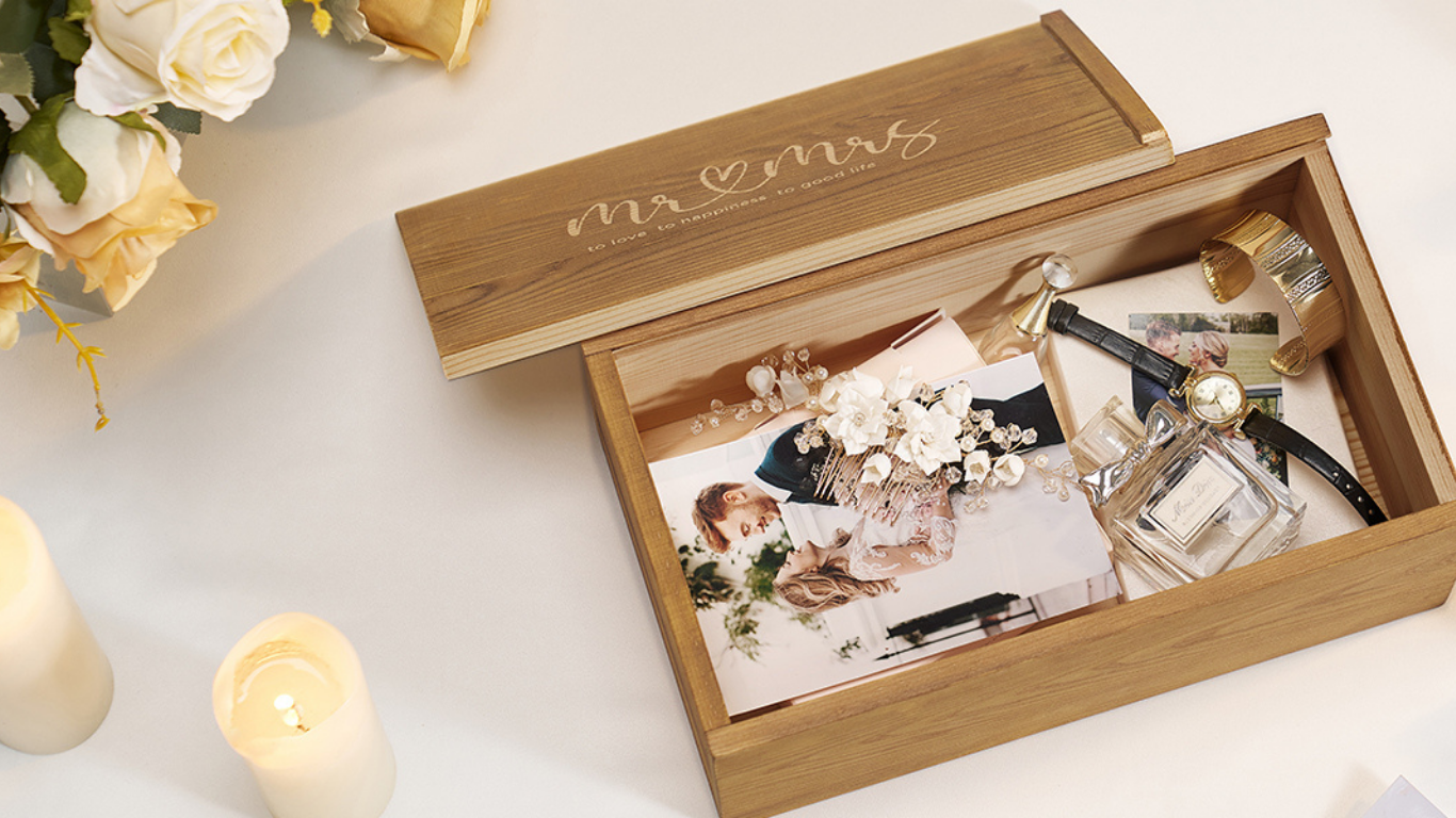 mr and mrs champagne flutes